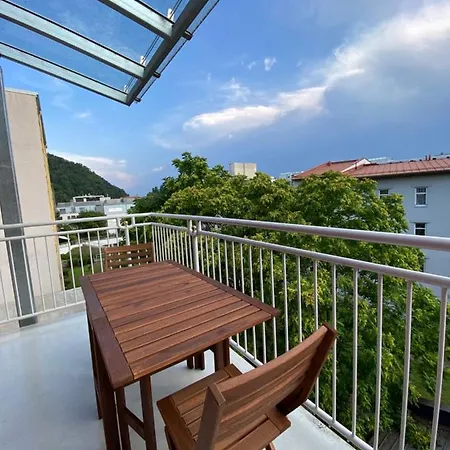 Schlossberg Blick -top 7 Self Check-in *